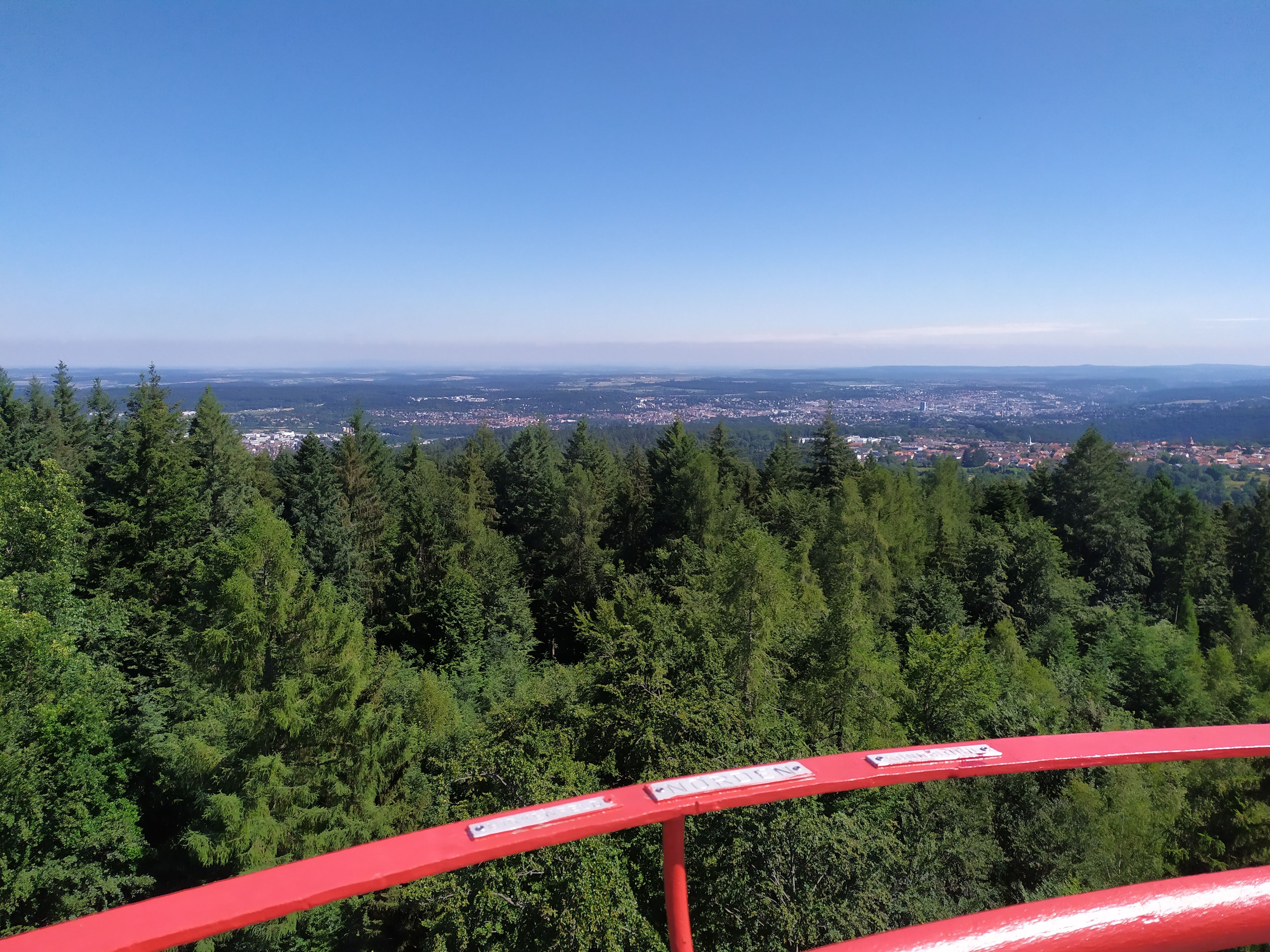 Aussichtsturm Büchenbronner Höhe: Panoramablick über Pforzheim Fernsicht Aussichtspunkt